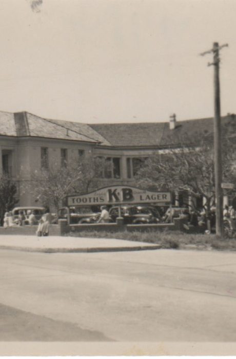 About Dee Why Hotel